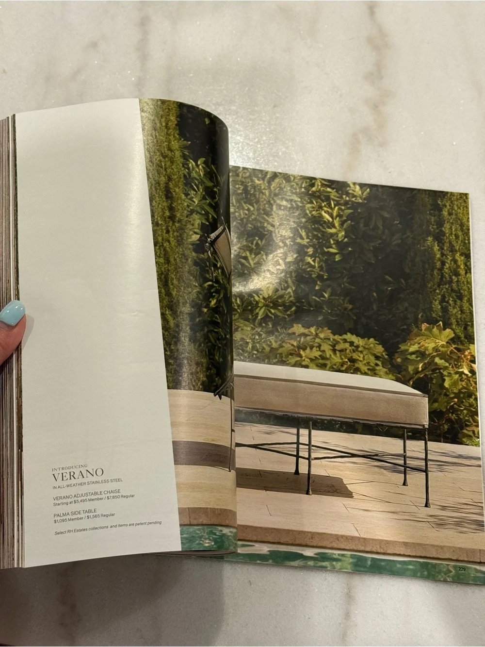 RH Restoration Hardware Magazine - Estates Volume